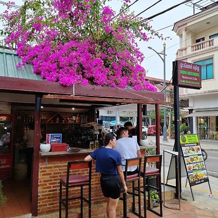 Soben Cafe Guesthouse & Restaurant 暹粒 外观 照片