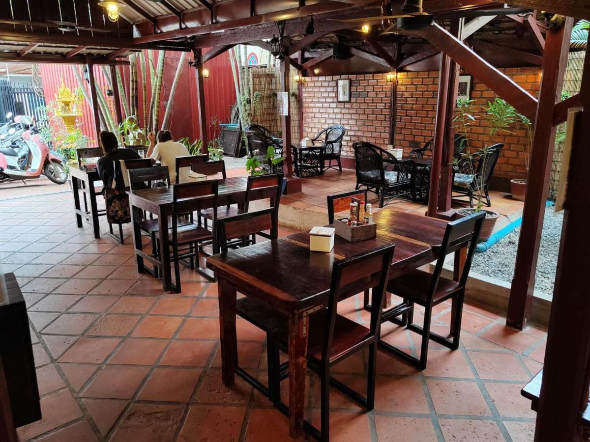 Soben Cafe Guesthouse & Restaurant 暹粒 外观 照片